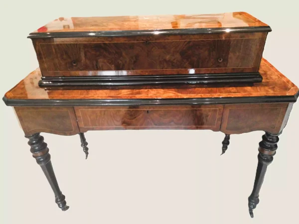 restauratie meubelen antieke muziekdoos