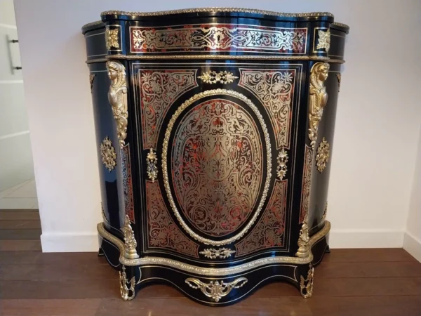 restauratie boulle kast Napoleon III met schildpad en messing